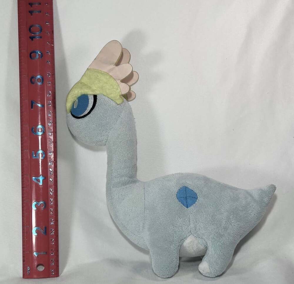 Amaura Pokémon plush no tag